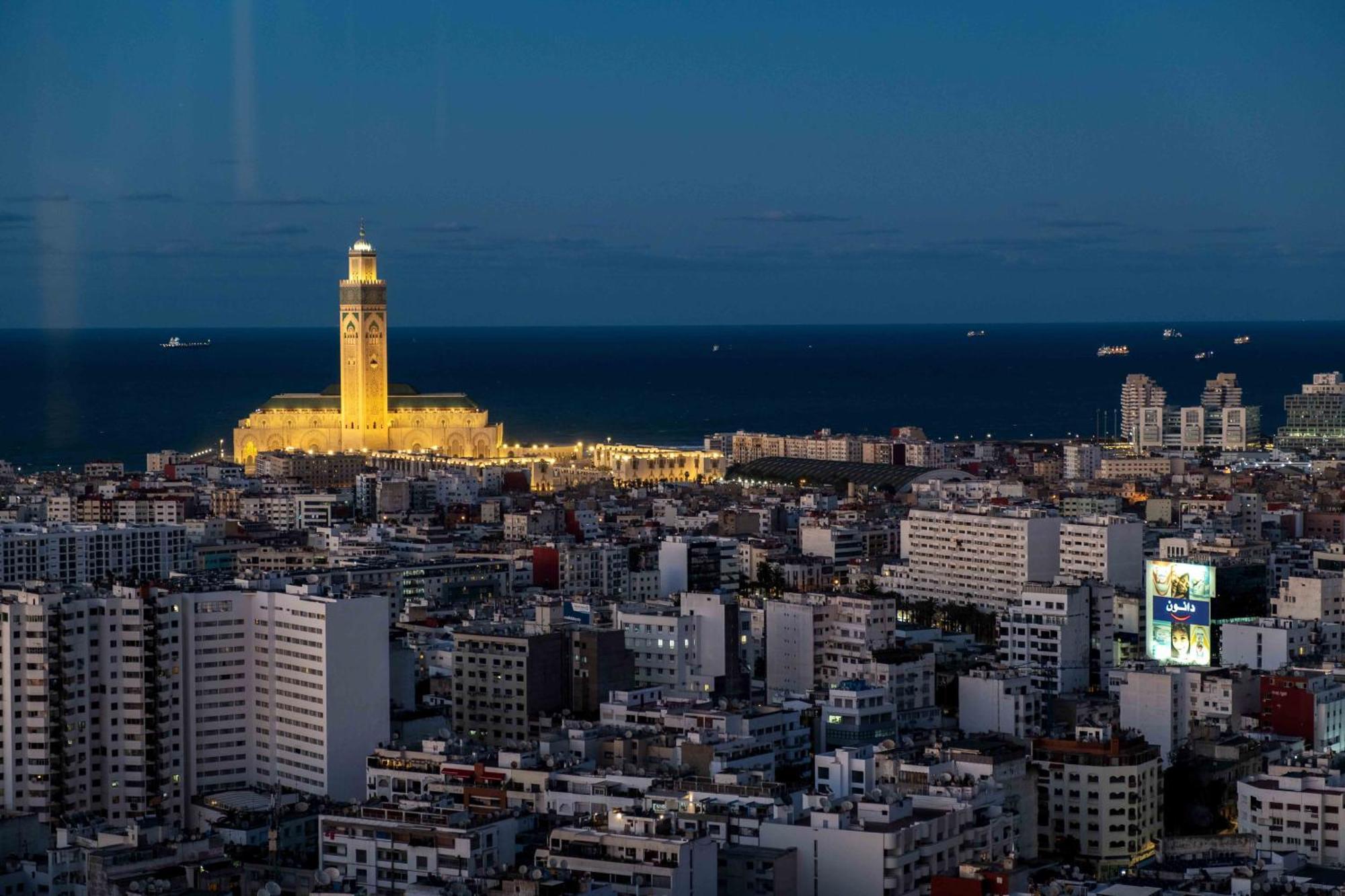 Kenzi Tower Hotel Casablanca Exterior photo